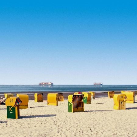 Apartment In Cuxhaven With A Shared Pool エクステリア 写真