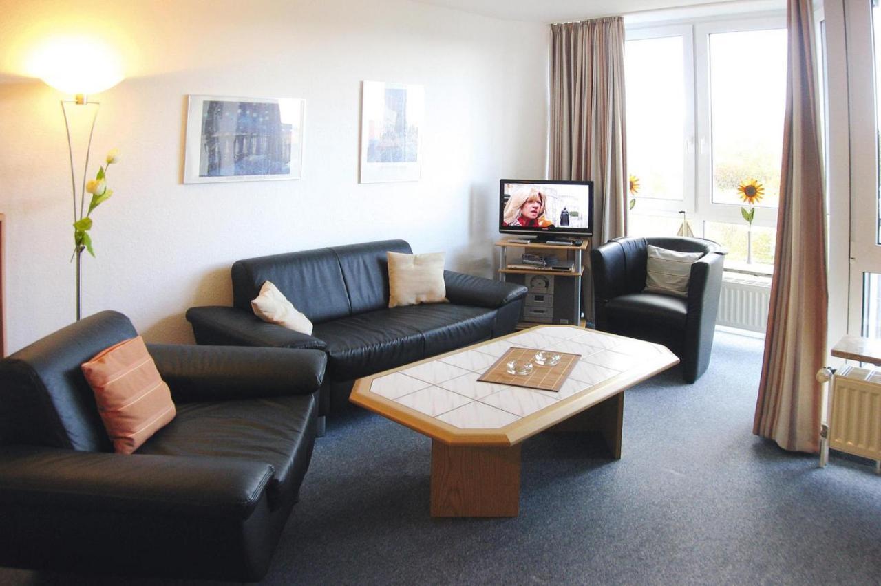 Apartment In Cuxhaven With A Shared Pool エクステリア 写真