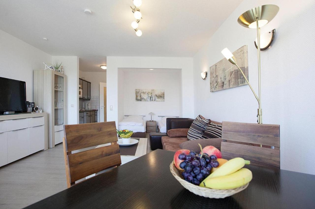 Apartment In Cuxhaven With A Shared Pool エクステリア 写真
